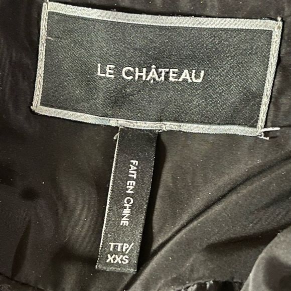 Le Château black long puffer jackets with faux fur trim hood - Picture 7 of 11